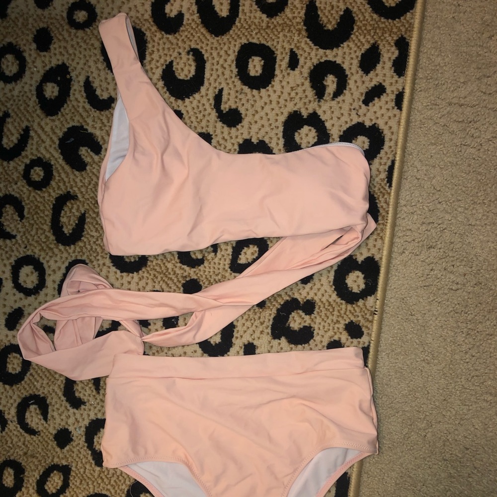 One shoulder bikini goo & bottom